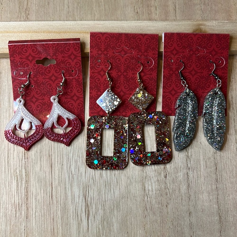 Set of 3 dangle earrings